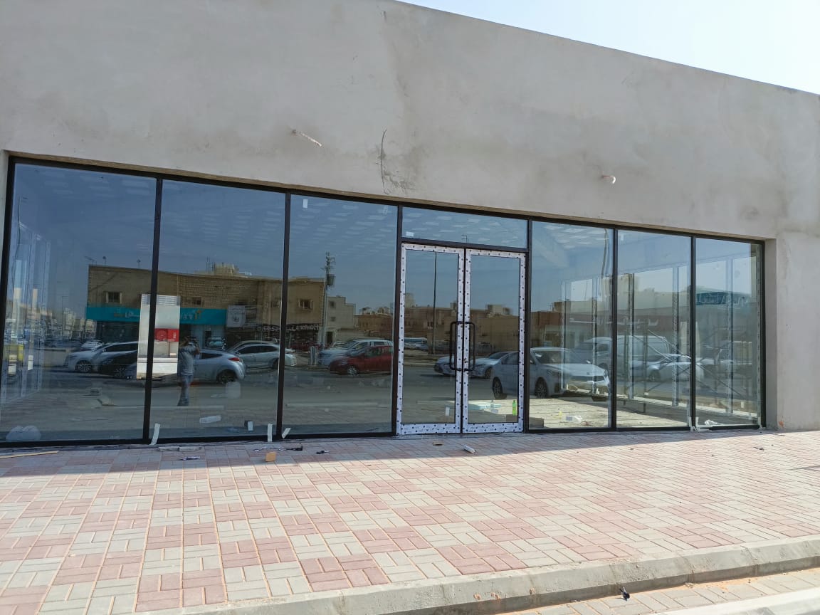 رواد الزجاج بالرياض