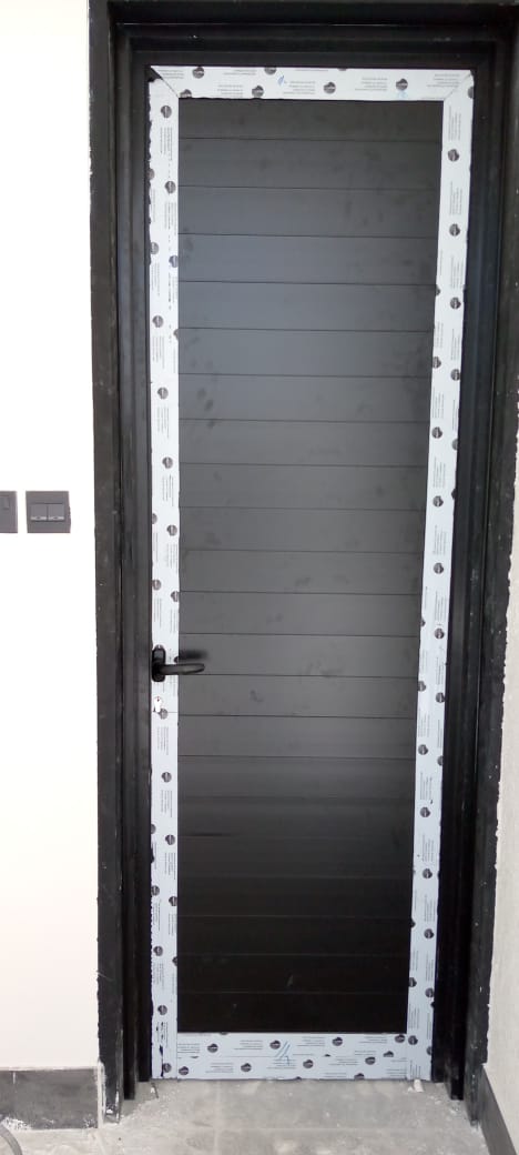 رواد الزجاج بالرياض